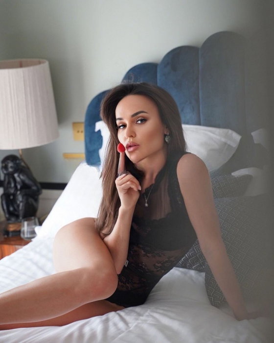 Mia - photo 2