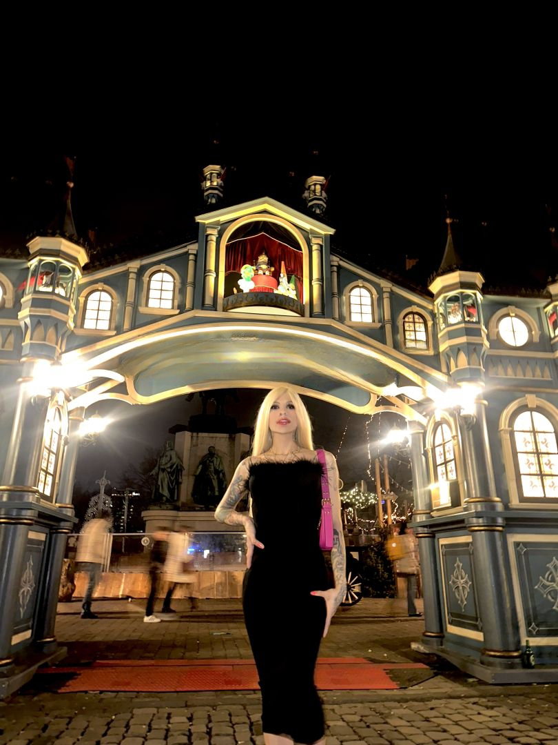 Madison Montgomery - photo 15