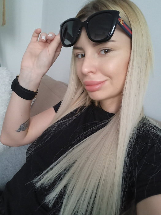 Erika - photo 2