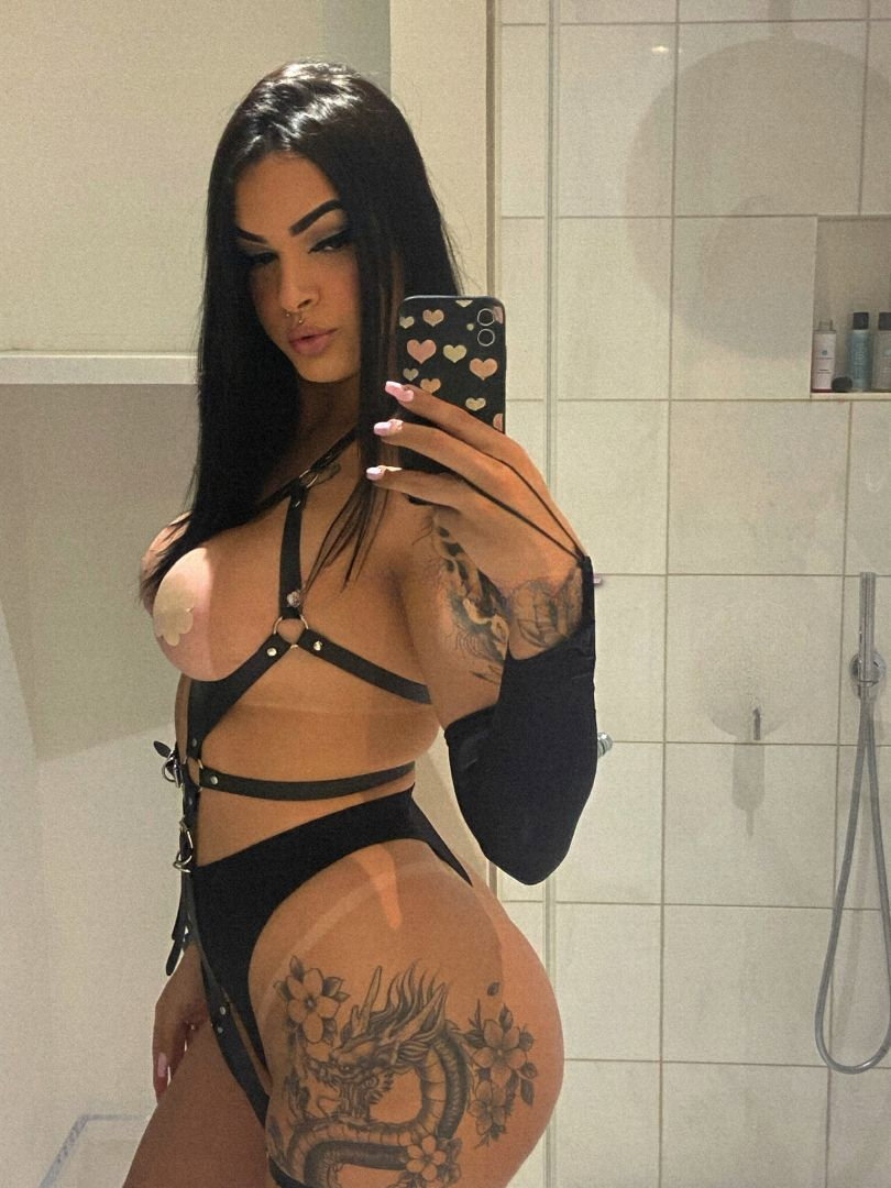 Mikaela Fernandes - photo 3