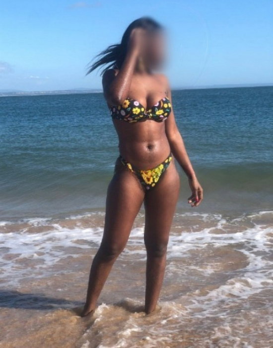 Laura - photo 3