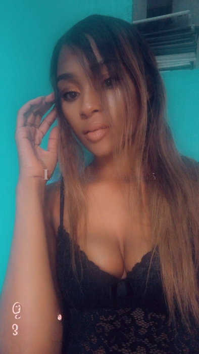 Lavington's Erika - photo 2