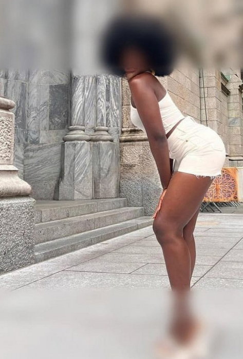 Laure - photo 5
