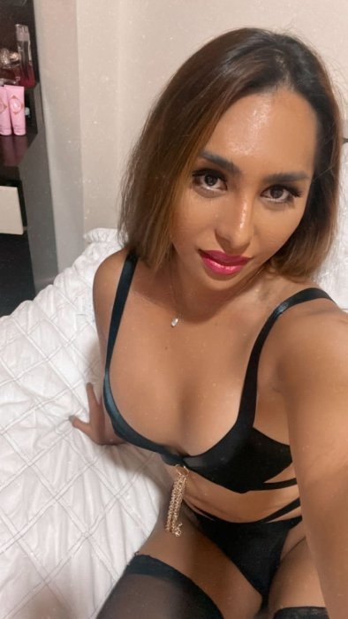 Ladyboy Nam Ponce - photo 6