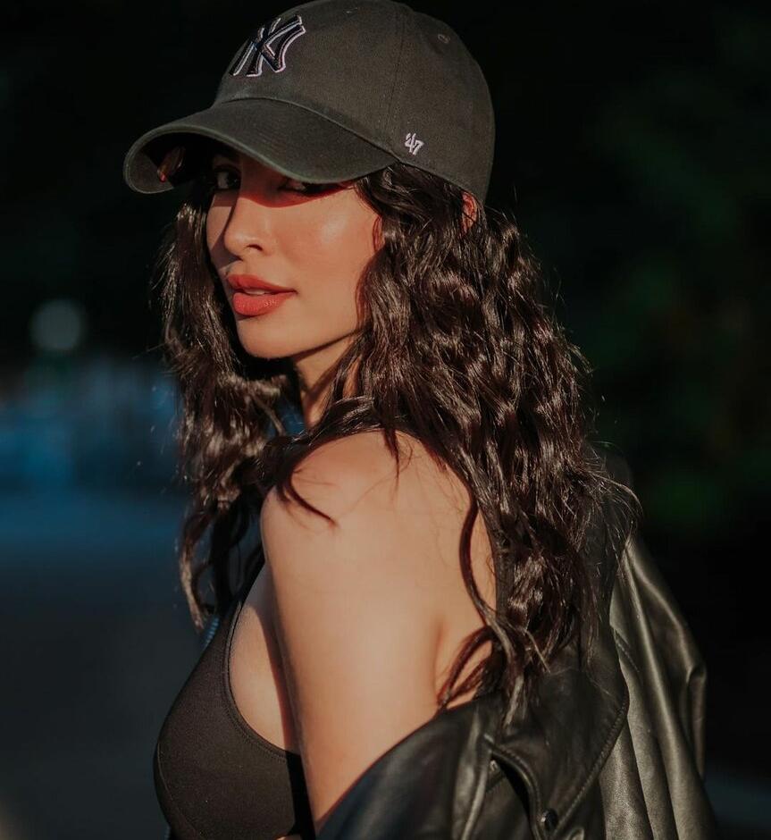 Eliana - photo 84