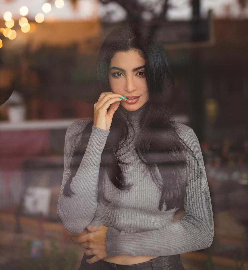 Eliana - photo 80