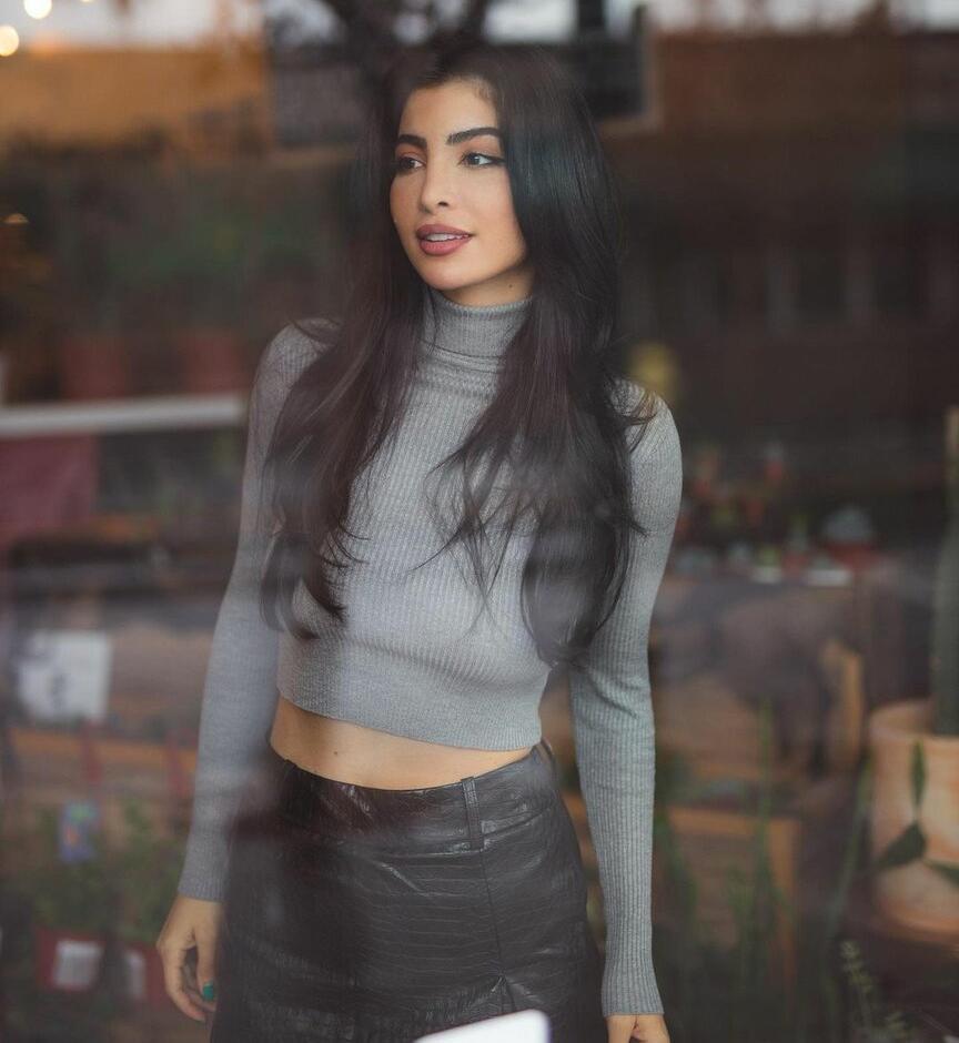 Eliana - photo 12