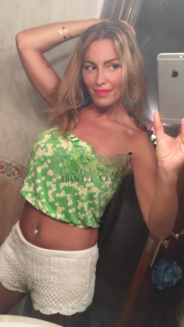 Heidi XXX - photo 6