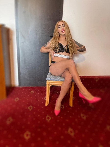 TS EMANUELA - Besuchbar & Haus&Hotelbesuche - foto
