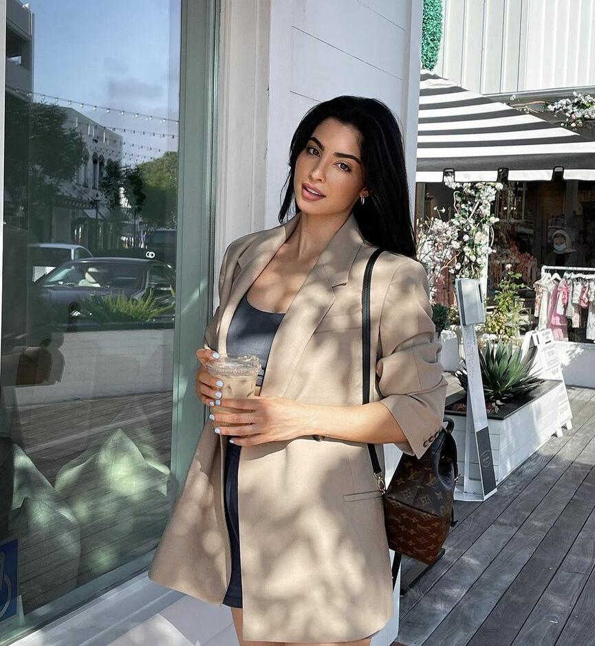 Eliana - photo 13