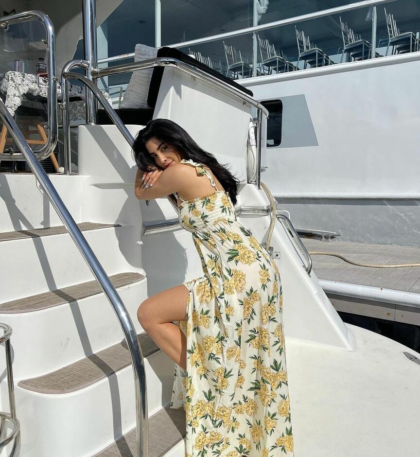 Eliana - photo 36