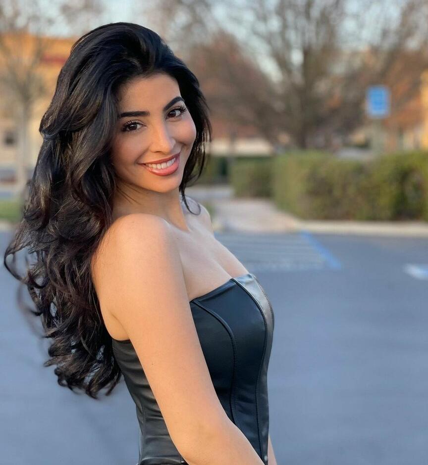 Eliana - photo 17