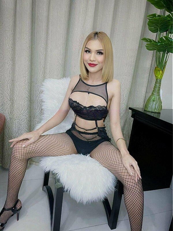 TS Tina - photo 4