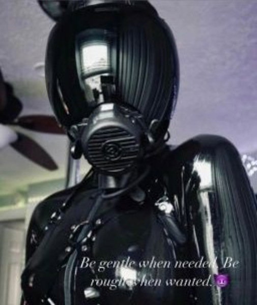 Domina Vicky - photo 11