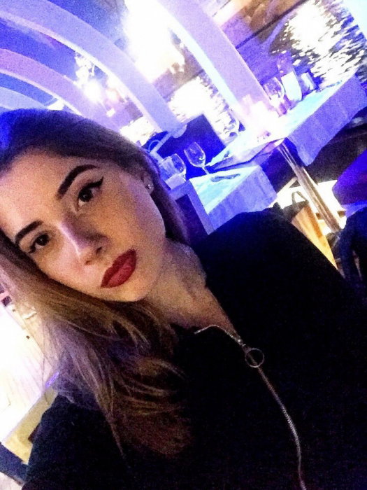Julia - photo 2