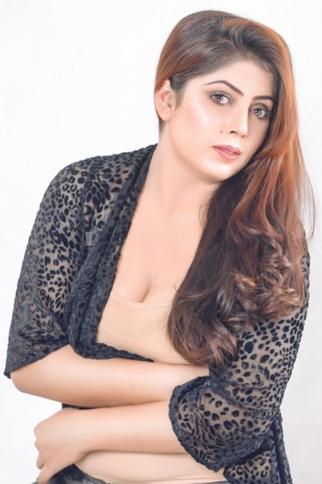 Arzo Khan - photo 10