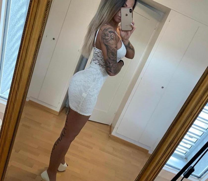 Zoe Eine Bezaubernde Frau - photo