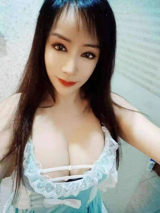 Dina - photo 2