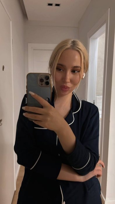 Elina - photo 2