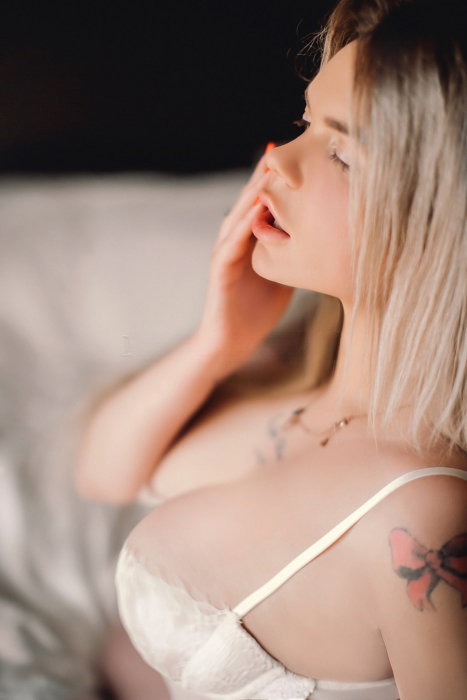 Diana - photo 6