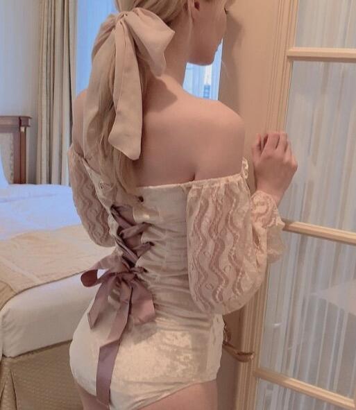 Diana - photo 69