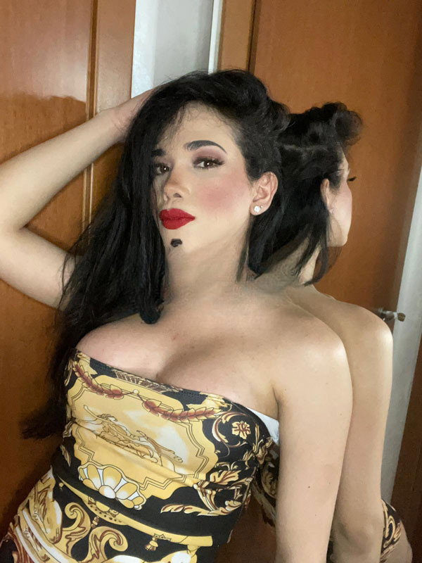 Luara Casadevall - photo