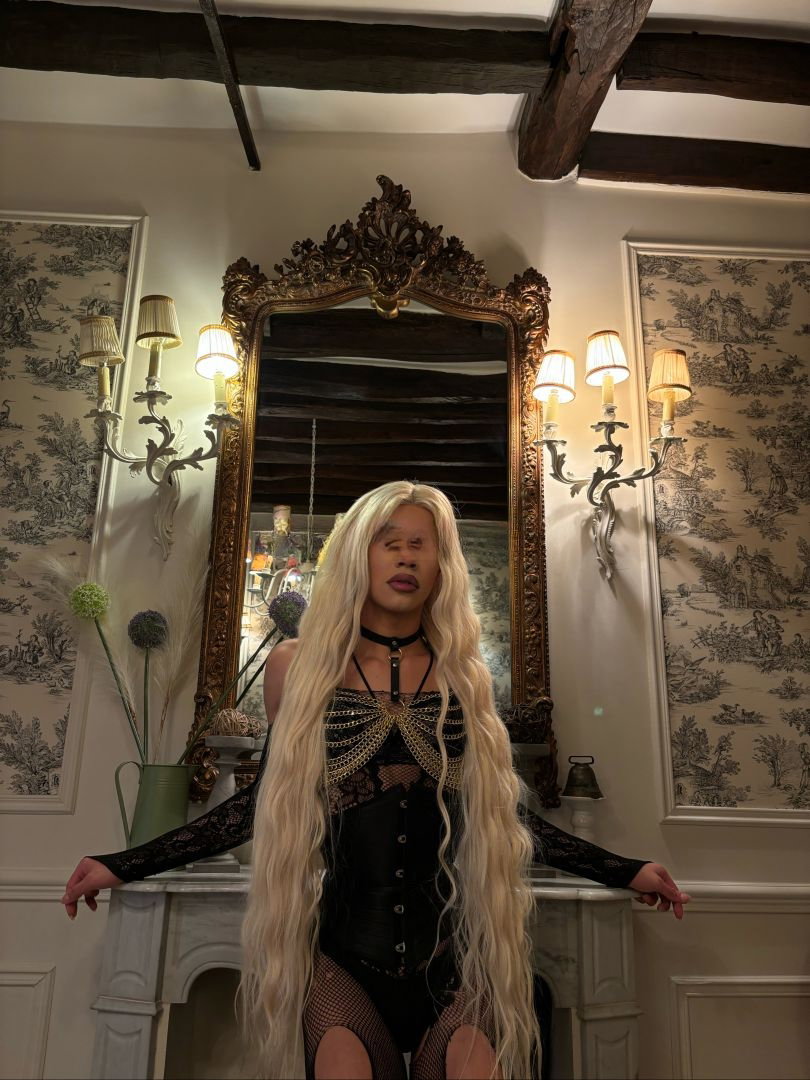 Emma Jolie - photo 13
