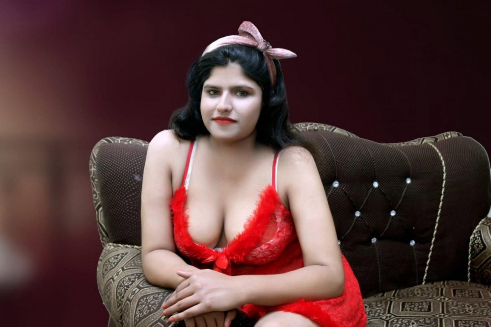 Arooj - photo