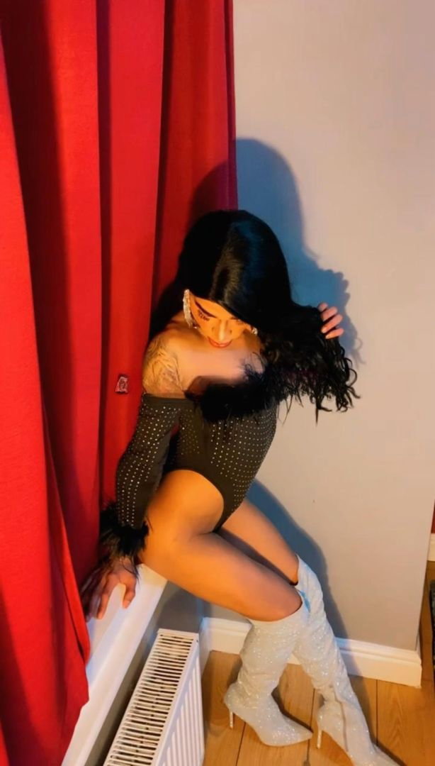 ARIANA LISS - photo 8