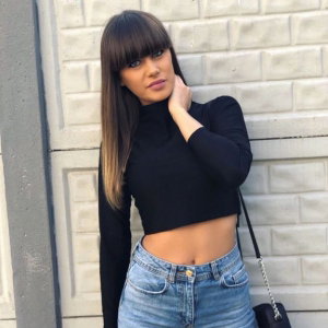 Mia Brunette Escort - photo