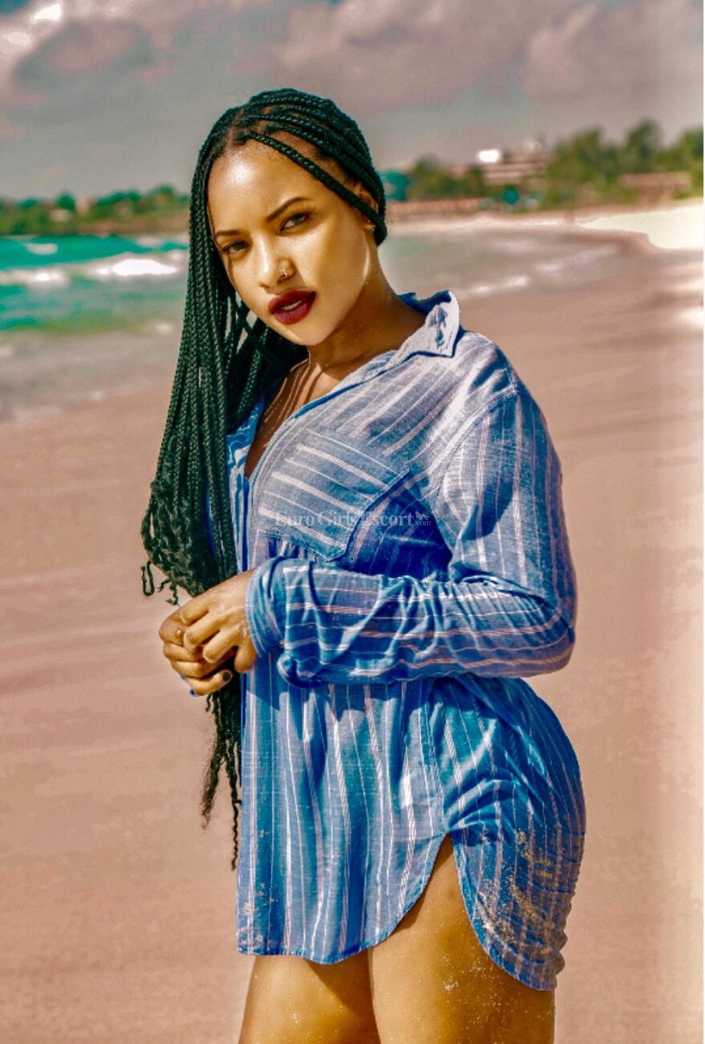 Amina - photo 2
