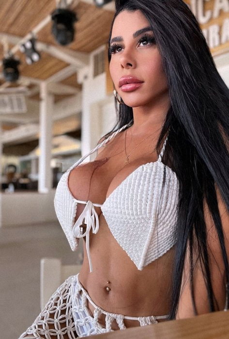 Ariana Santos - photo 6