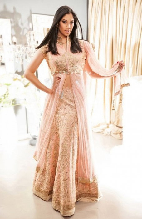 Tia - photo 7