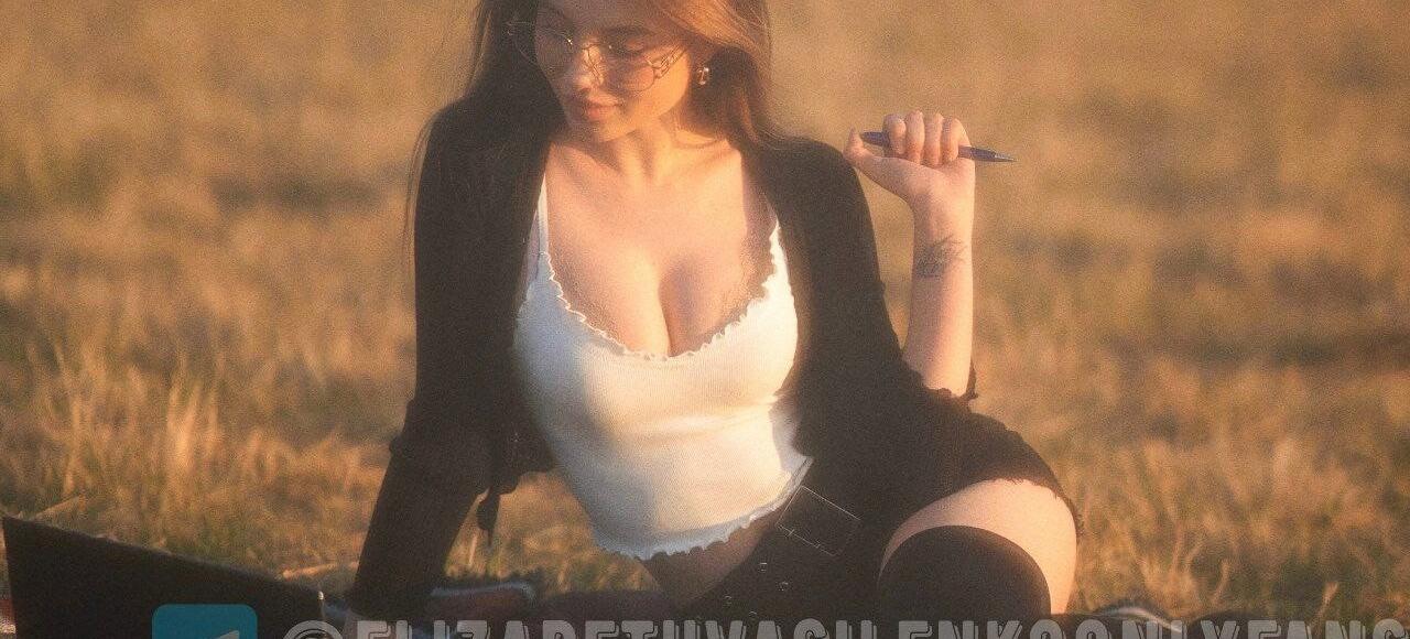 Helena - photo 482