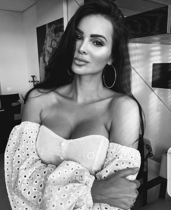 Karolina - photo 3