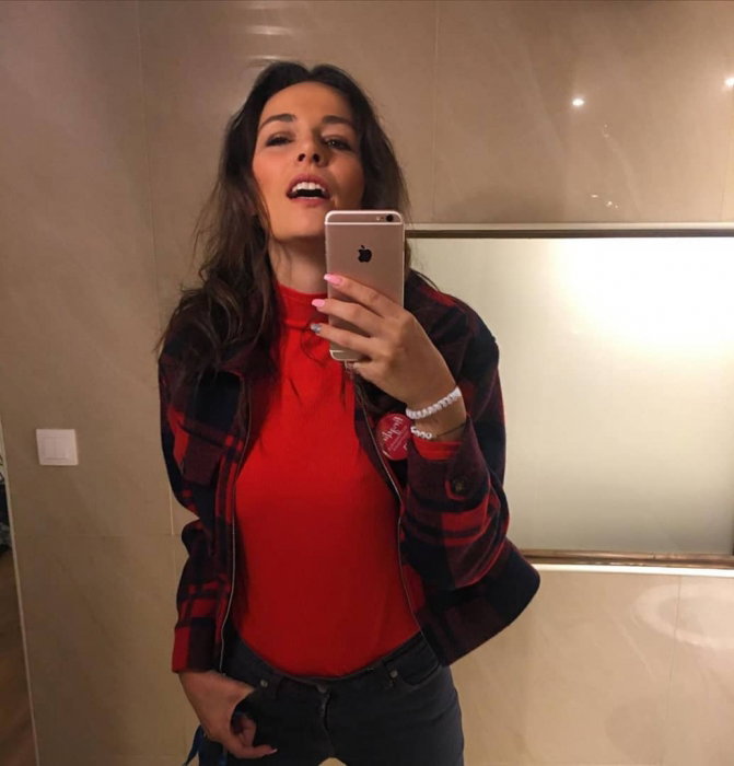 Angiie - photo 2