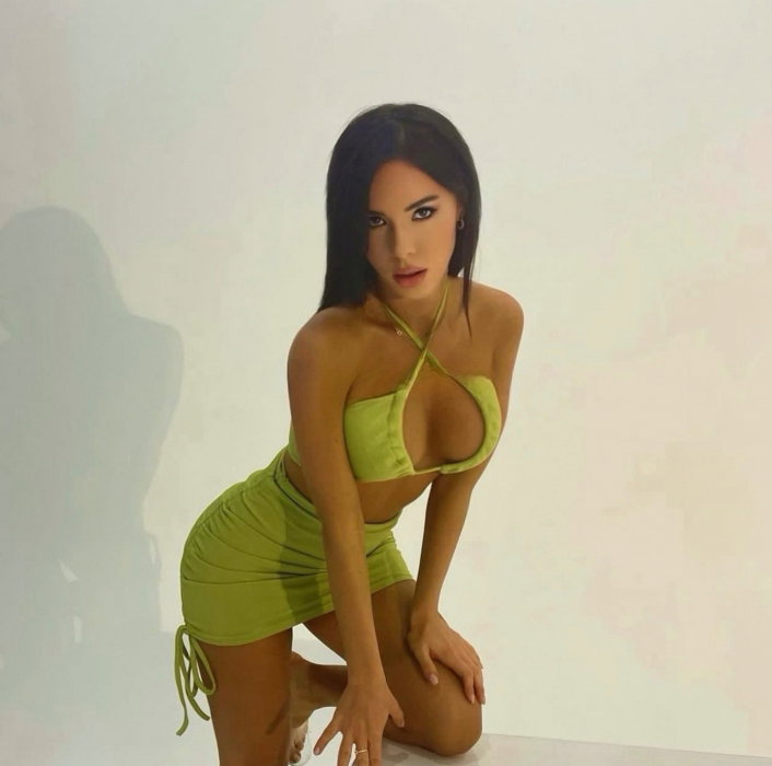 Lara - photo 12