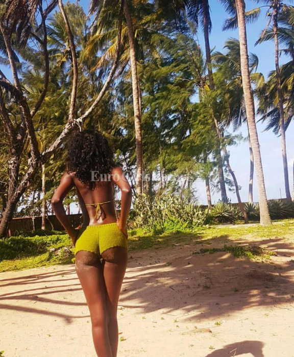 Tracy - photo 3