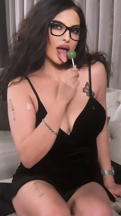 Lana - photo 4