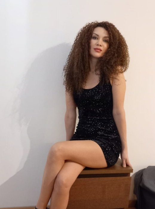 Lana - photo 3