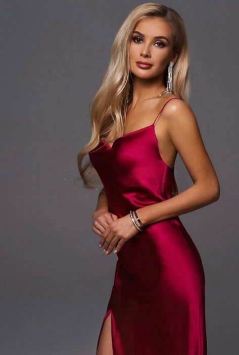 Karina - photo 3