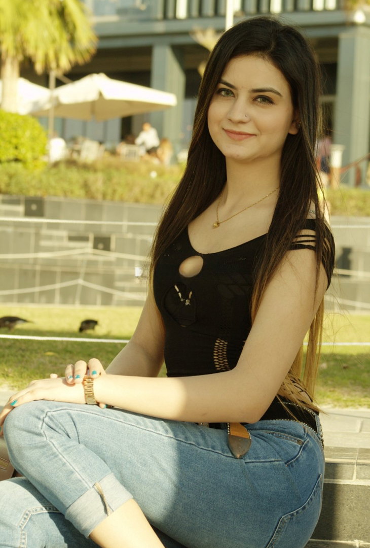 Neelam Student - photo