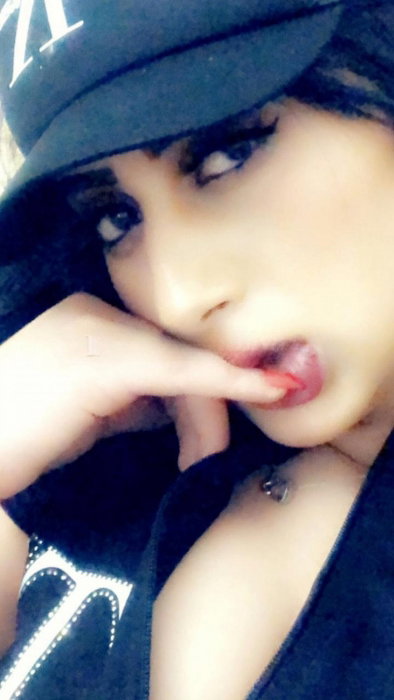 Huda - photo