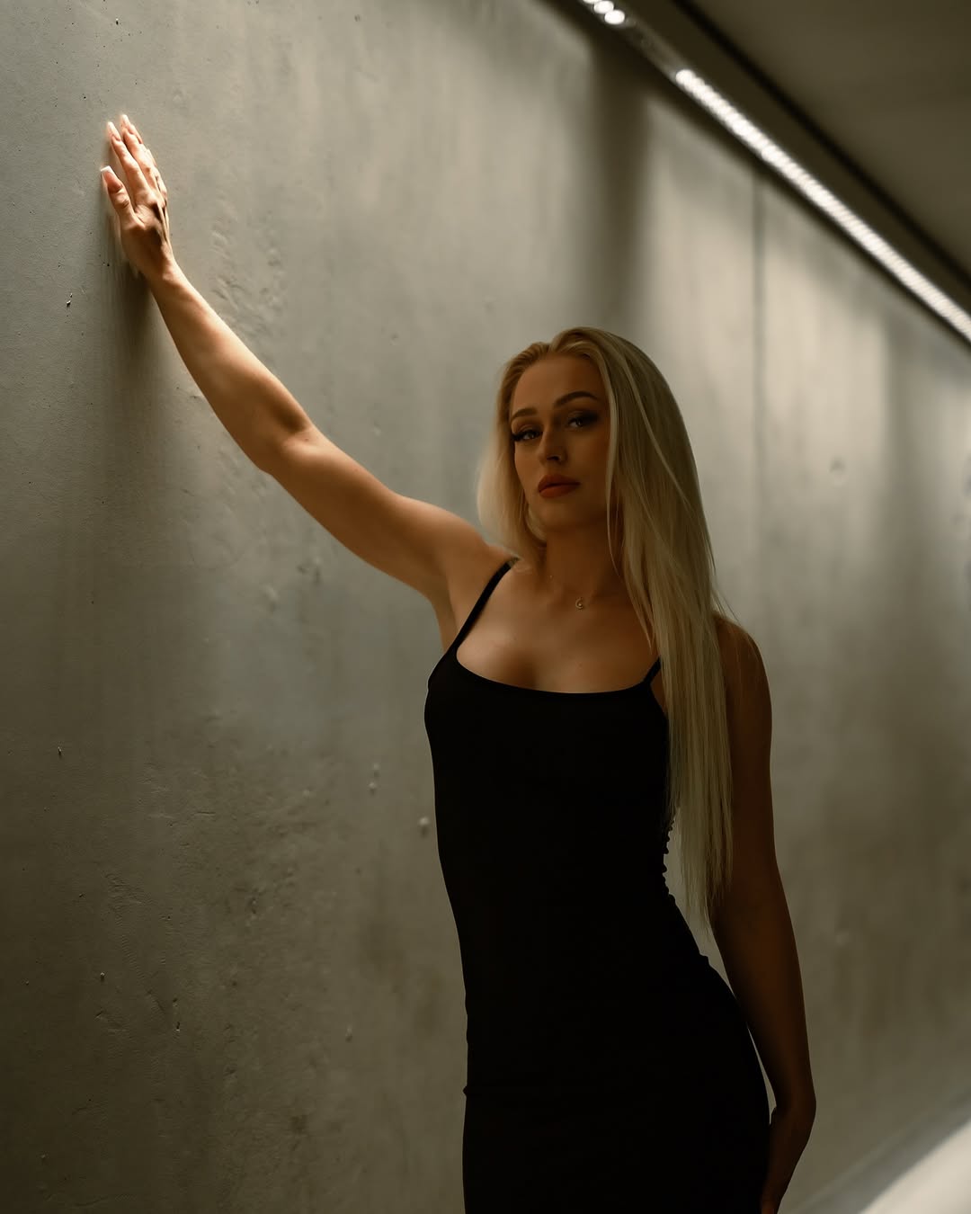Valeria - photo 2