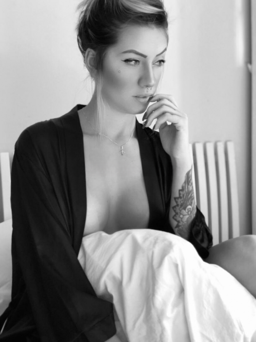Aline - photo 13