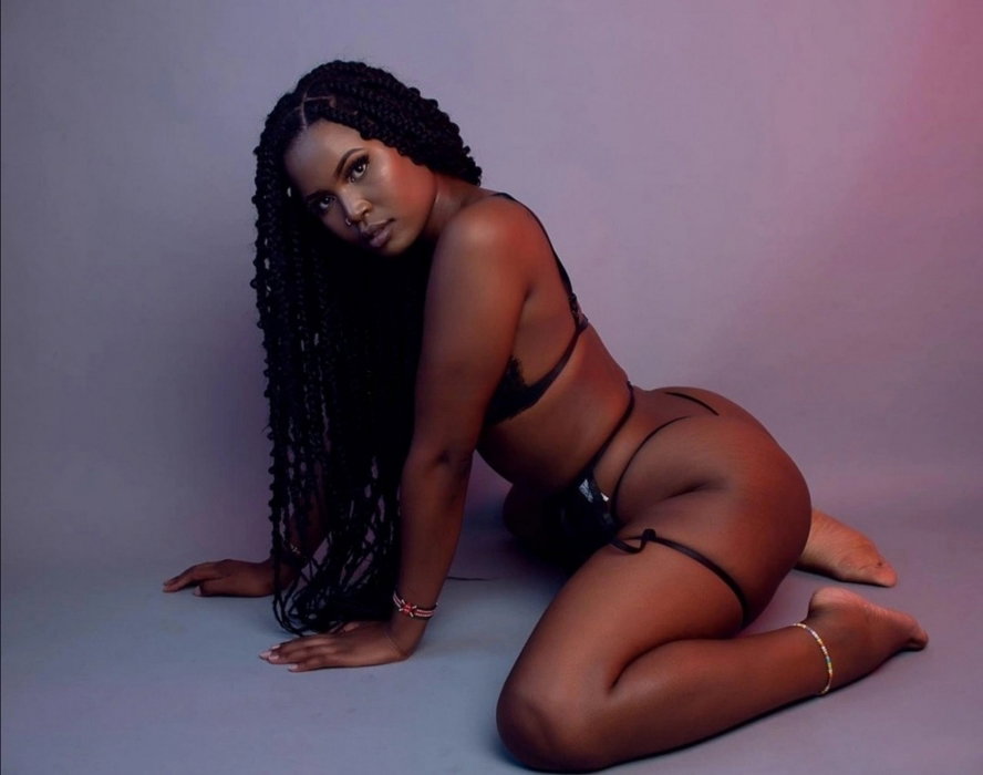 Larissa - photo