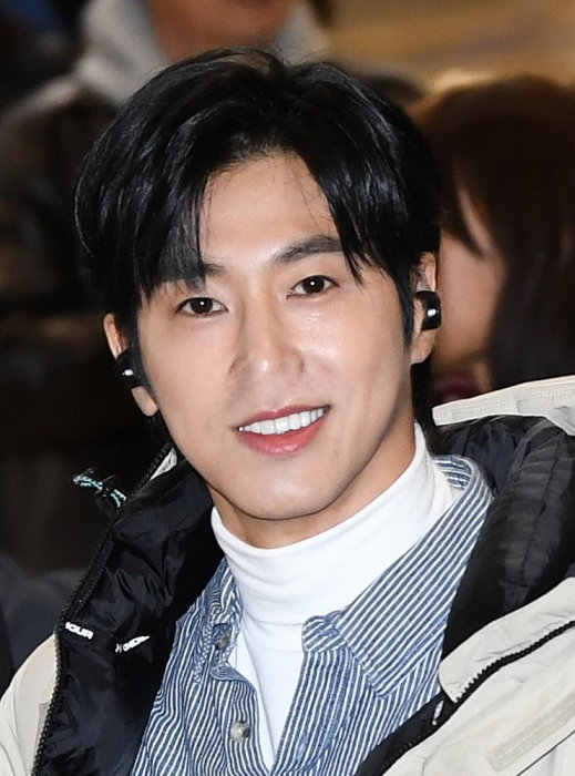 James Lee - photo 4