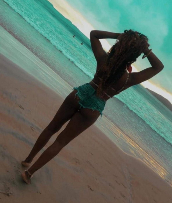 Hot black girl - photo 8
