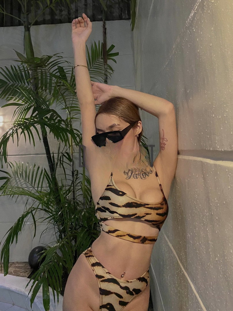 Amanda Cy - photo 6