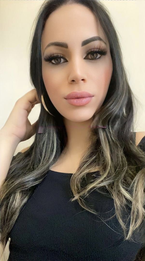 Evelin Kisses - photo 18